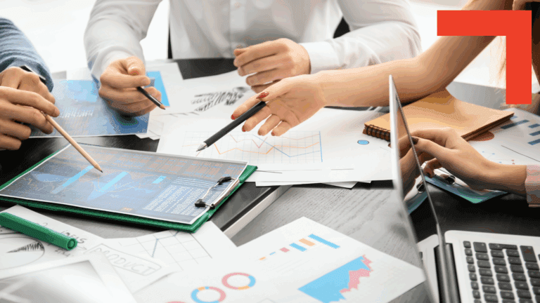 Breaking Down Silos: Enterprise Growth Strategies for Commercial Teams 1 Enterprise Growth Strategies
